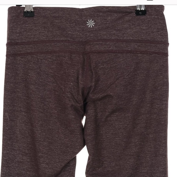 M. Athleta Revelation yoga pant - Picture 4 of 16